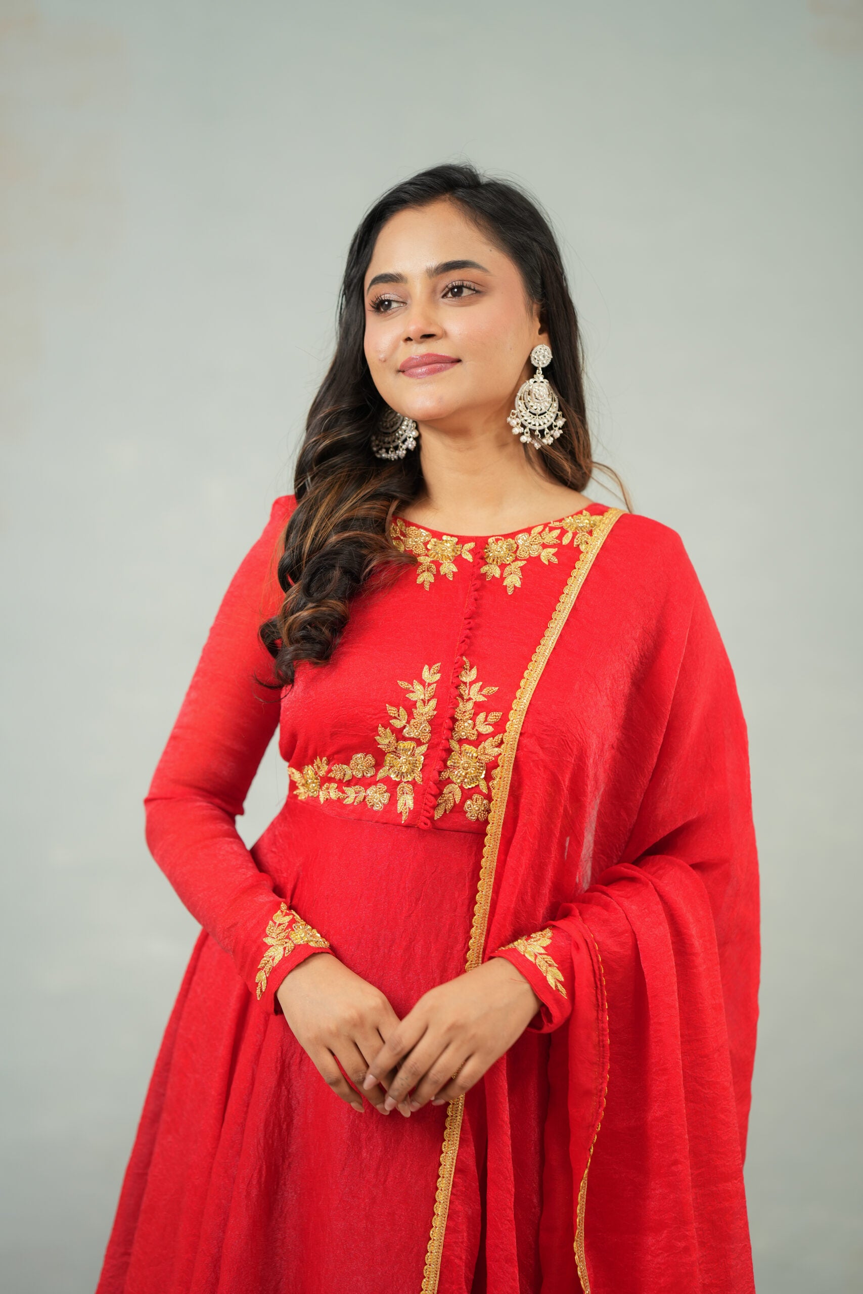 PC034 Red close neck