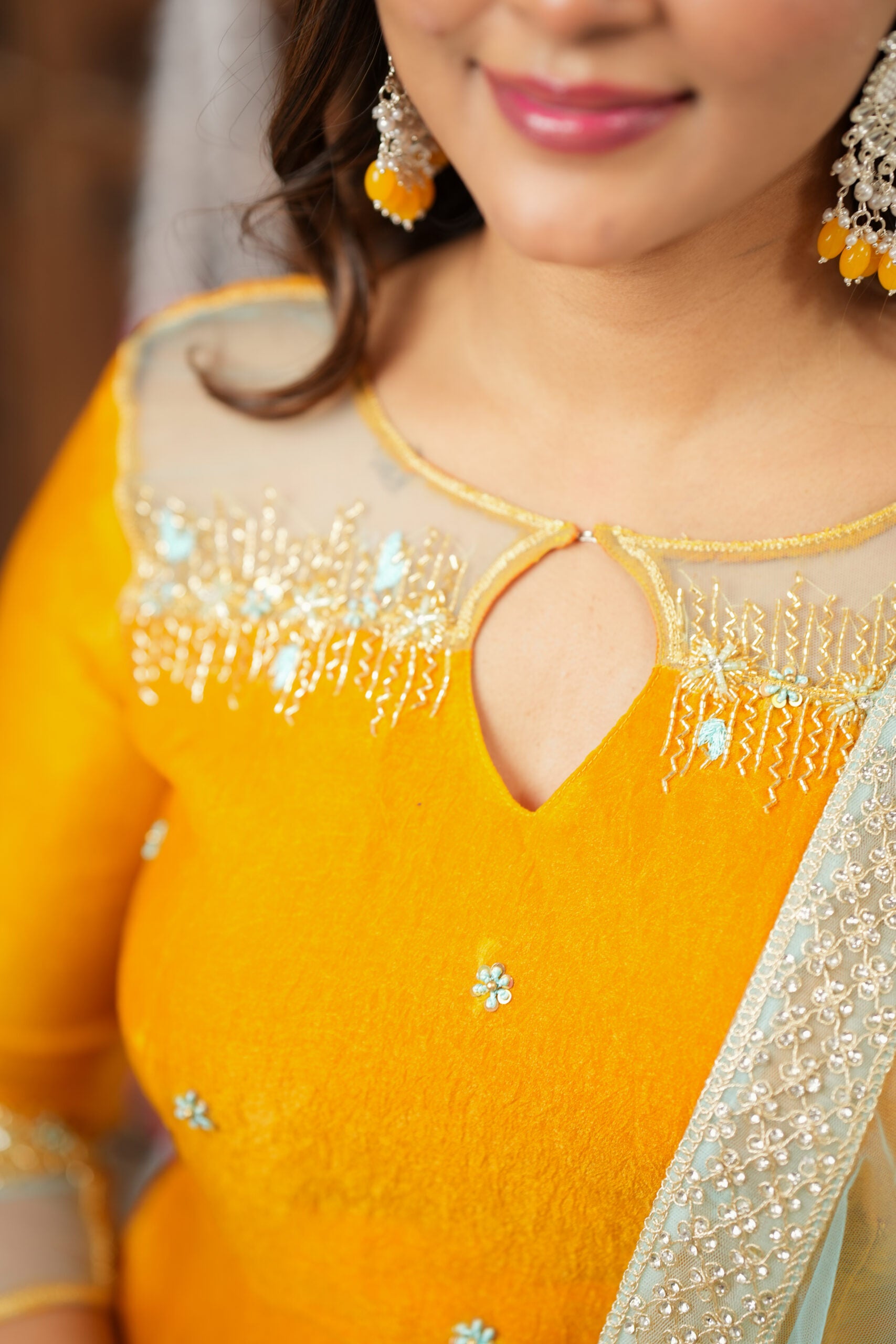 PC032 Mango yellow with sky-blue